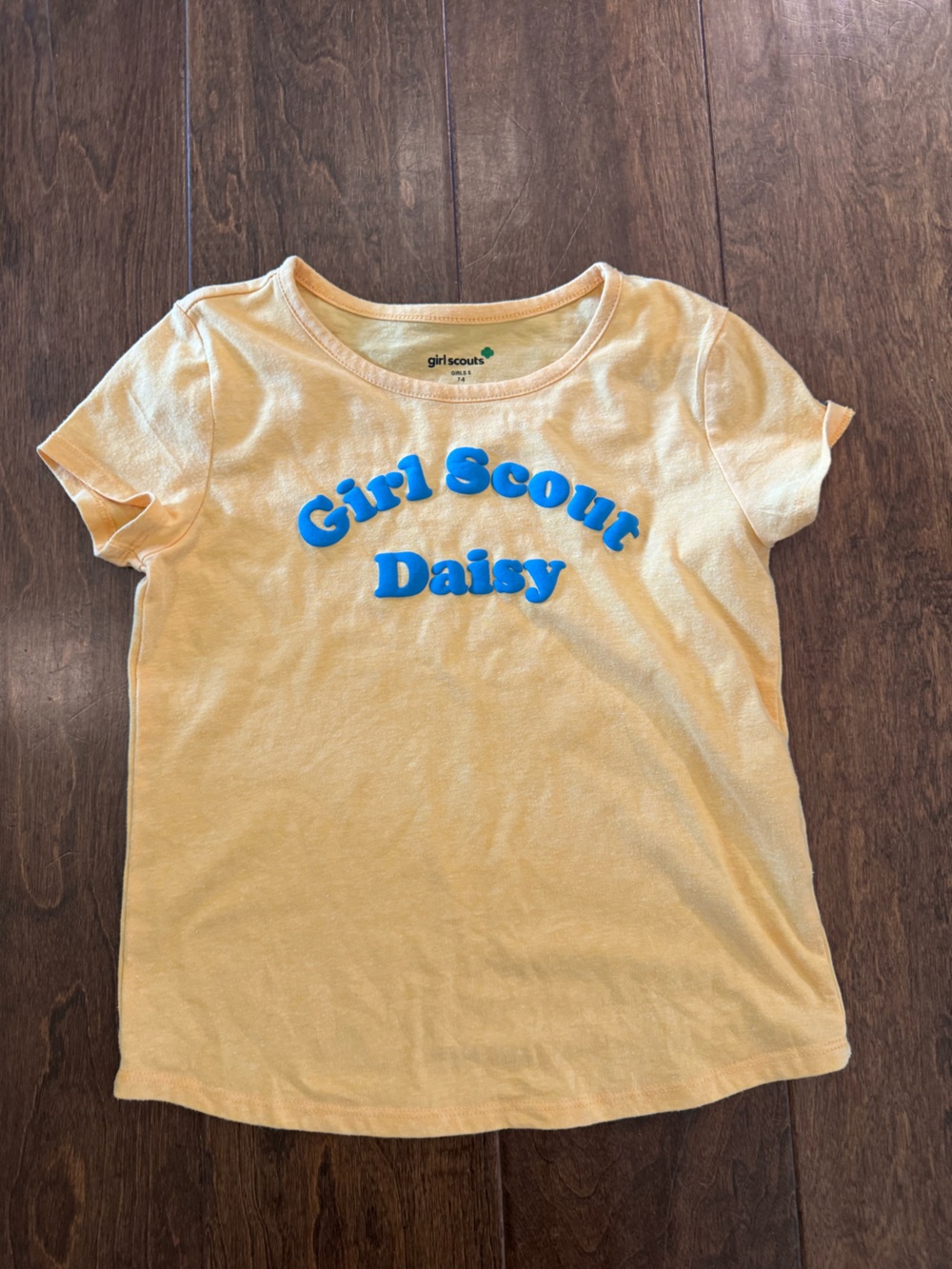 Girl Scouts Daisy Yellow Logo Tee
